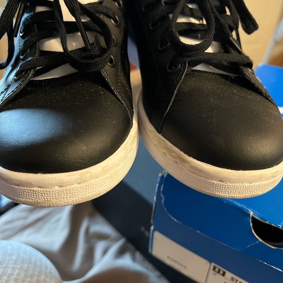 Adidas - Picture 3 of 9